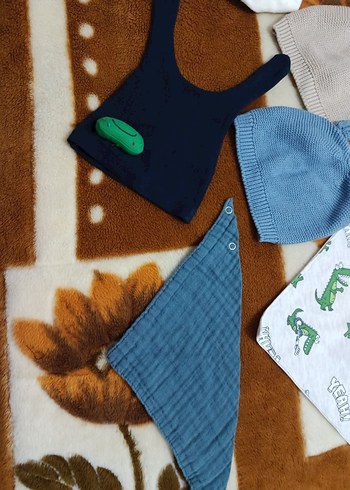 Mavi Kapüşonlu Bebek Triko bere Takım - Görsel 4