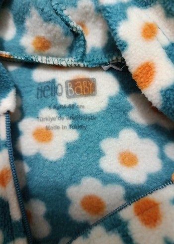 Renkli Çiçek Desenli Bebek Tulumu - Görsel 2