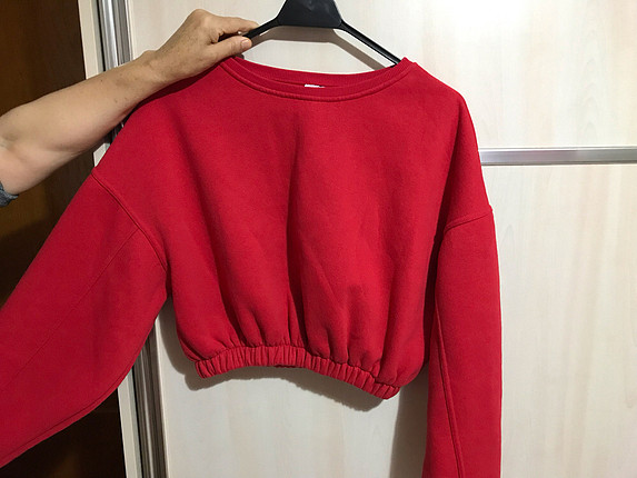 Zara Fi Season (Figen Bahadıroğlu) Kırmızı Crop Sweatshirt