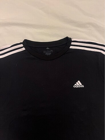 Adidas orijinal tişört