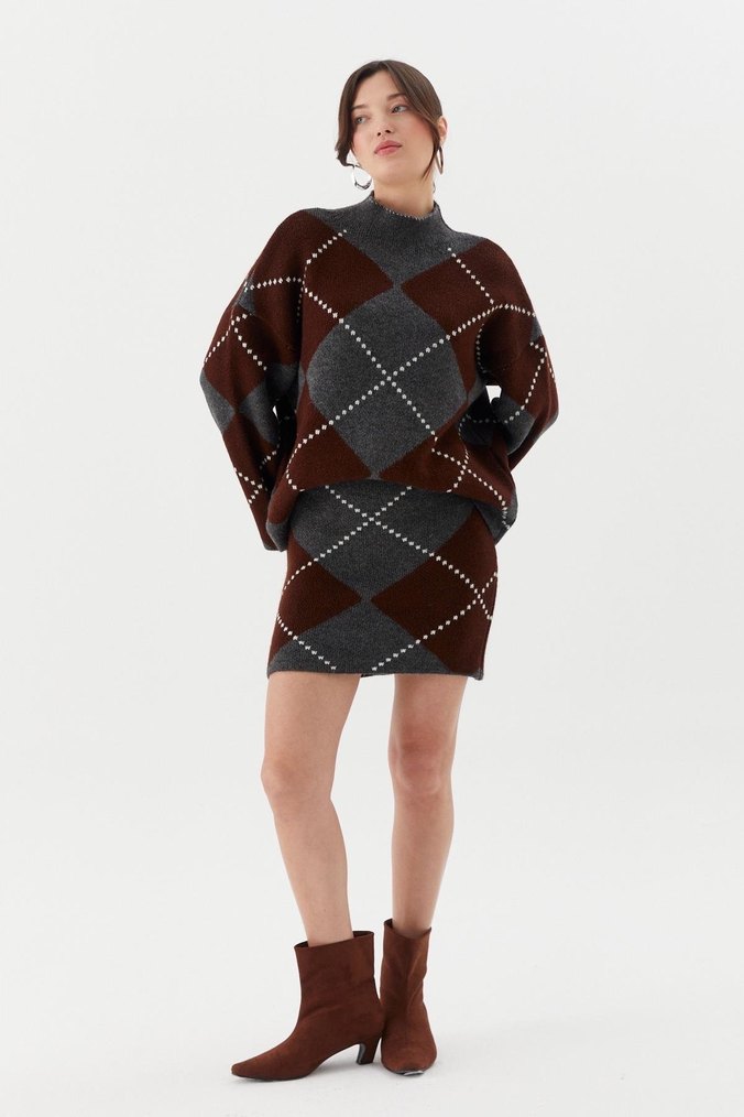 Kahverengi Gri Ekose Örgü Boğazlı Kazak - Görsel 4