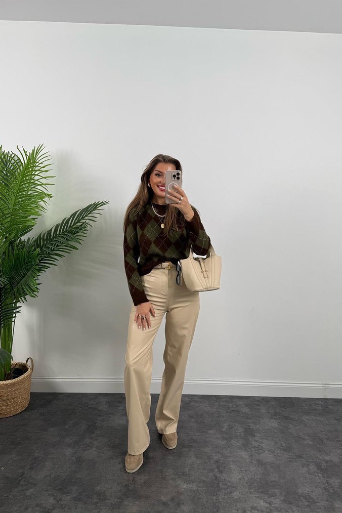 Kahverengi Ekose baklava desen Kadın Kazak - Görsel 3