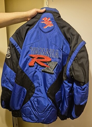 Yamaha mont 
