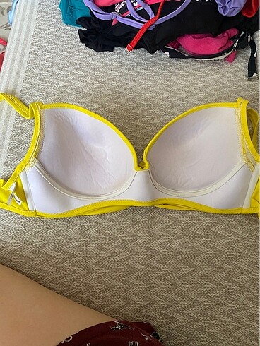 42 Beden sarı Renk Dagi Toparlayıcı Bikini Takım