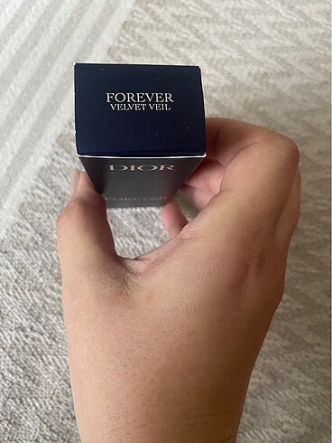 Beden DIOR FOREVER VELVET VEIL Makyaj Bazı