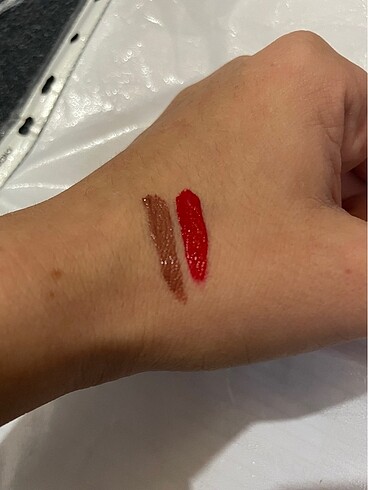 New Well Lipgloss