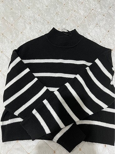 H&M H&M crop cızgılı kazak