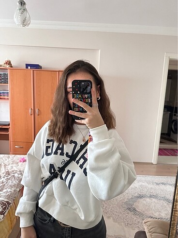 m Beden beyaz Renk Stradivarius sweatshirt????