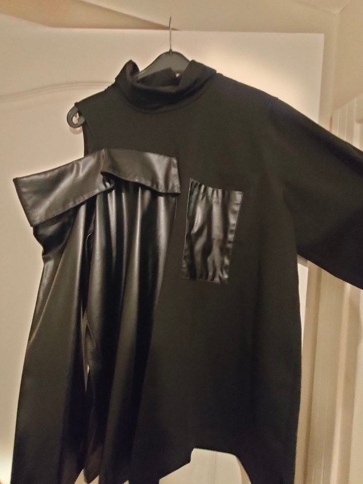 Siyah Derili omuz dekolteli - Görsel 3