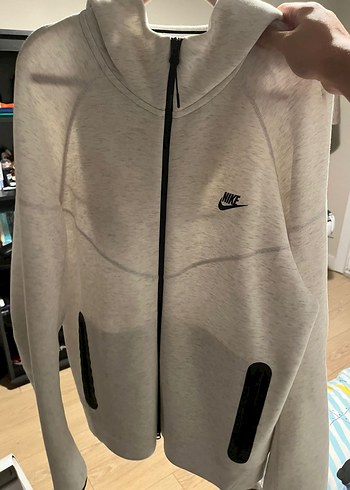 Nike l