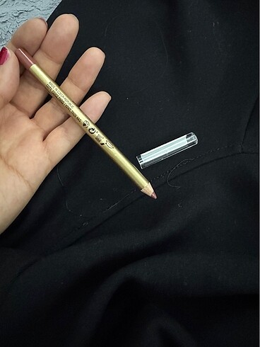 Beden Max factor dudak kalemi