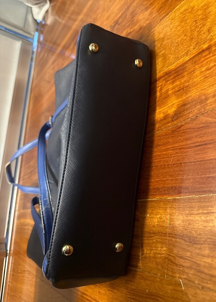 Tommy Hilfiger orijinal büyük kol çantası - Görsel 4