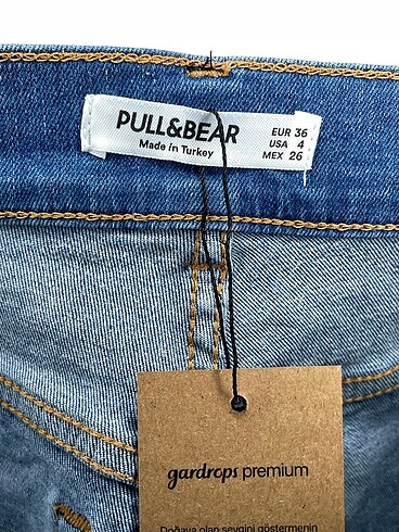36 Beden mavi Renk Pull and Bear Mini Şort %70 İndirimli.