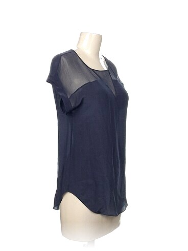 Massimo Dutti Massimo Dutti Bluz %70 İndirimli.