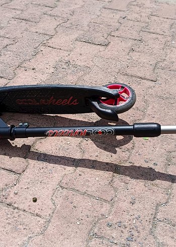 Beden siyah Renk Siyah Çocuk Scooter'ı Pembe Detaylı