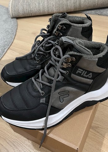 Fila  40