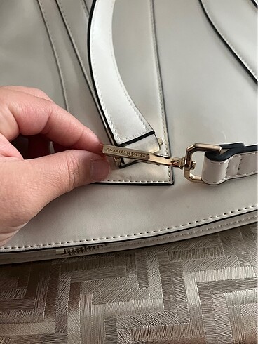 Charles & Keith Charles keith kol çantası