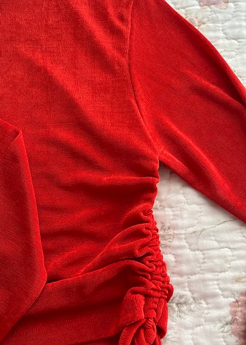 Kırmızı Uzun Kollu Yüksek Yakalı Kadın bluz - Görsel 2
