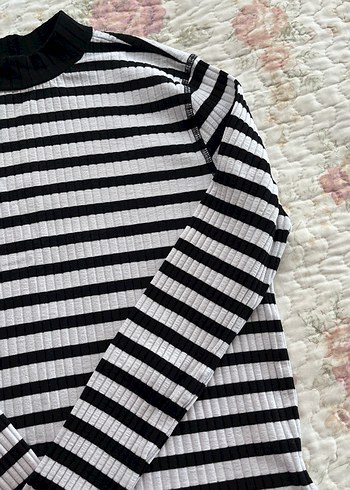 Çizgili Boğazlı Uzun Kollu Kadın bluz - Görsel 2