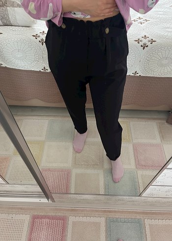 Düğmeli Siyah Midi Kadın Kumaş Pantolon - Görsel 2