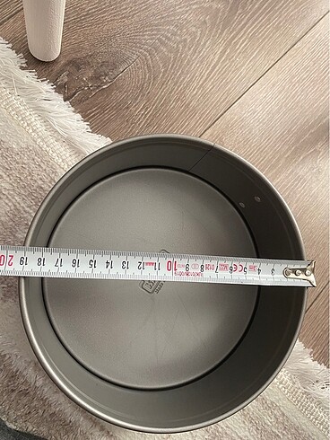 20 cm kelepçeli kek kalıbı - Görsel 7