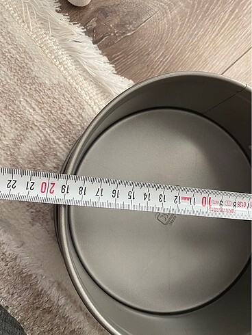 20 cm kelepçeli kek kalıbı - Görsel 11