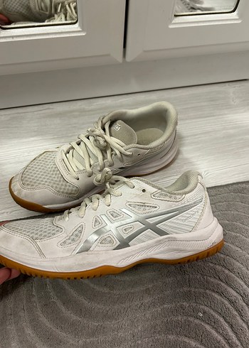 Asics 36