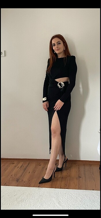 Zeynep tosun gece elbisesi