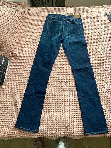 28 Beden H&M Boot cut jean