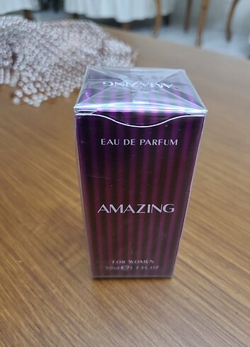 Farmasi Amazing Parfüm 