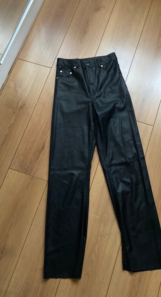 Kadın Siyah Deri Midi Pantolon - Görsel 2