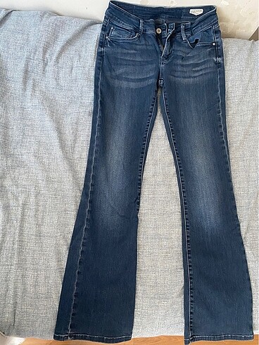 colins pantlar