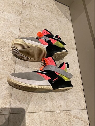 Nike Lebron James basketbol ayakkabısı - Görsel 4