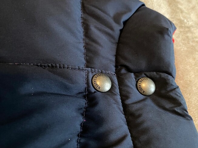 Polo Ralph Lauren çift yönlü kaz tüyü dolgulu yelek - Görsel 6