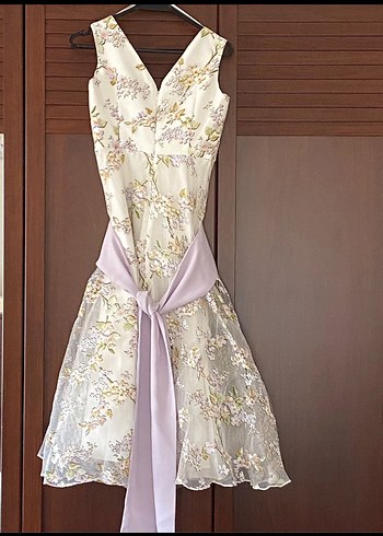 Adl Çiçek Desenli Midi Elbise - Görsel 3