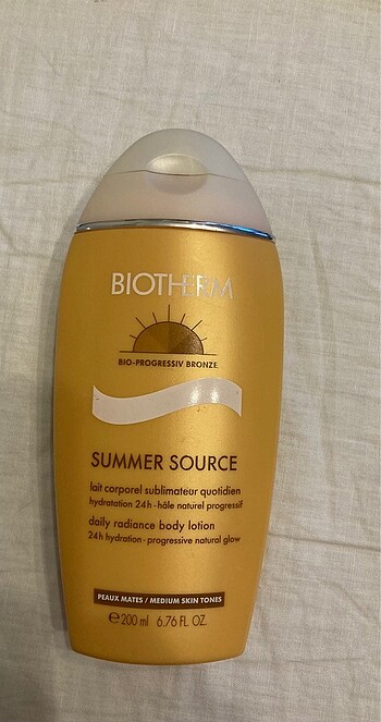 Biotherm ışıltılı vücut losyonu