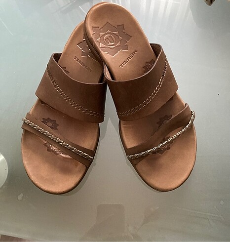 Merrell deri terlik