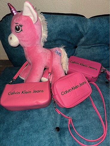 Calvin Klein çantalar