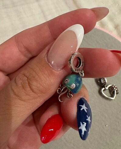 pandora ahtapot charm