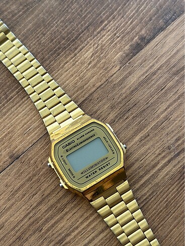 Beden Casio Altın Rengi Saat