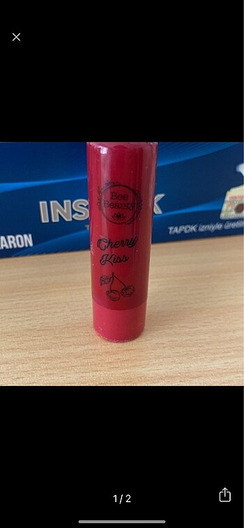 Bee beauty cherry kiss