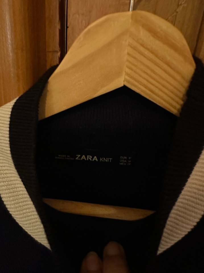 Siyah Çizgili Boğazlı Kadın Kazak - Görsel 4