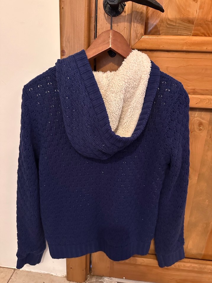 Koyu Mavi Kapüşonlu Örgü Kadın Hırkası - Görsel 2