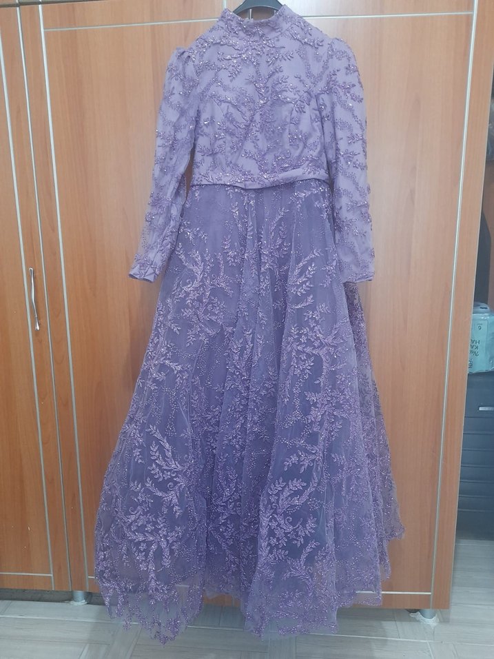 Uzun Kollu Mor Drapeli Abiye Elbise - Görsel 3