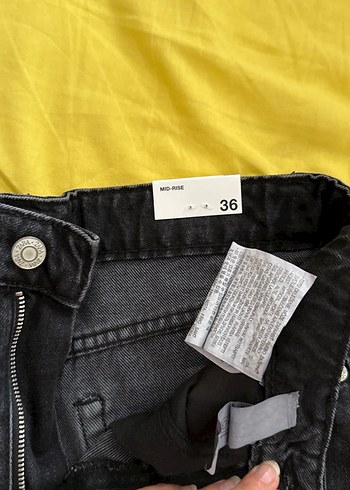 Zara Zara Siyah Rahat Kesim Kadın Kot Şort