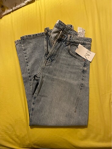 Zara etiketli pantolon
