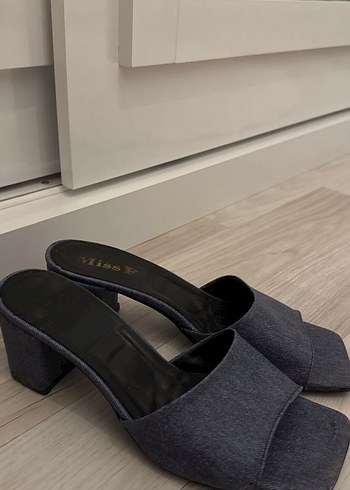Diğer Denim Topuklu Kadın Terlik