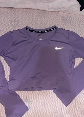 Mor Uzun Kollu Nike Crop Üst - Görsel 2