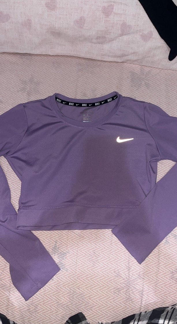 Mor Uzun Kollu Nike Crop Üst - Görsel 2