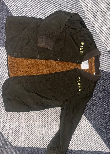 Düğmeli Kahverengi Erkek Çocuk Mont - Görsel 2